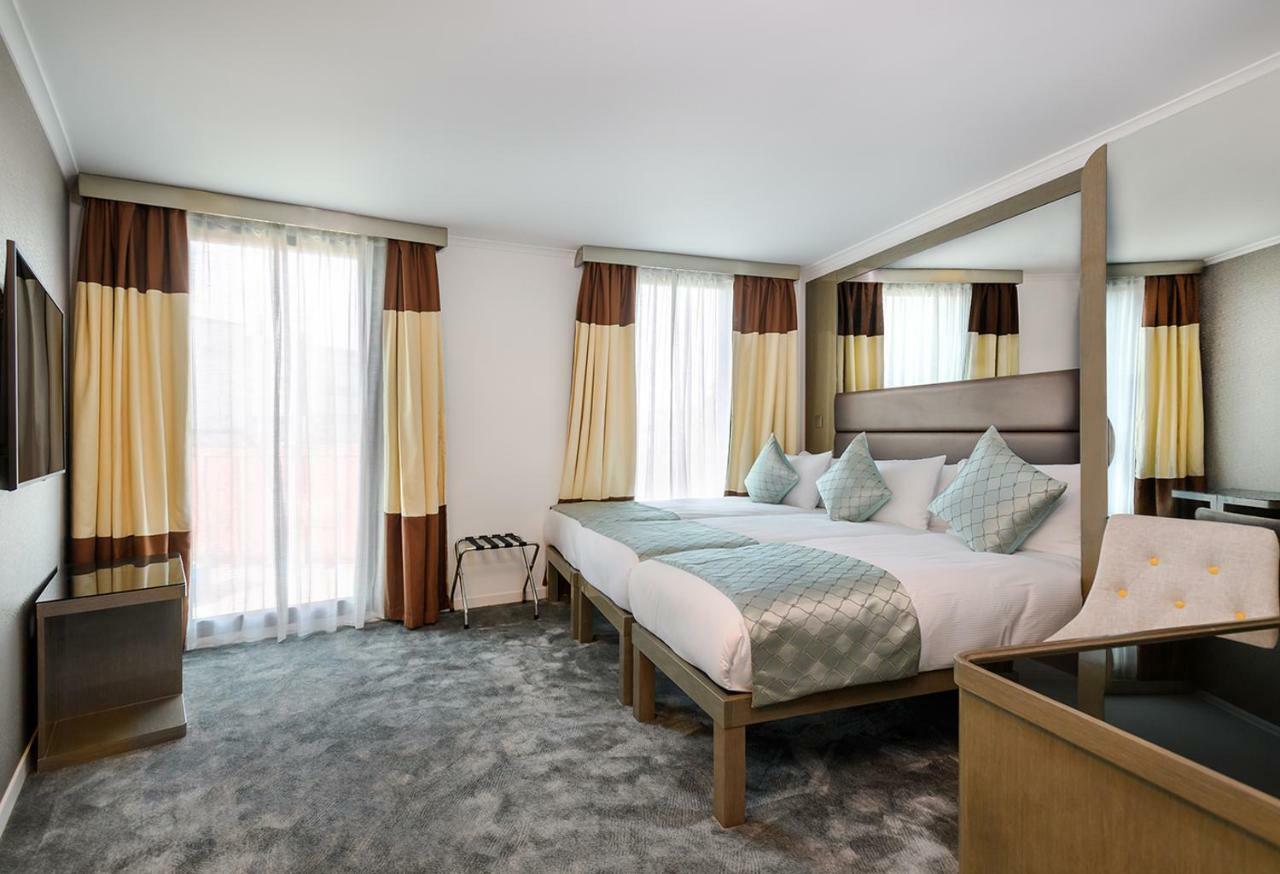 Atrium Hotel Heathrow Hillingdon Exterior photo